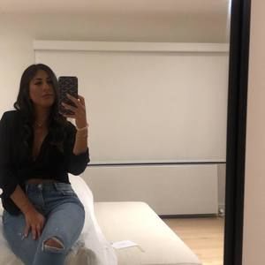 Meet your Posher, Leenoy